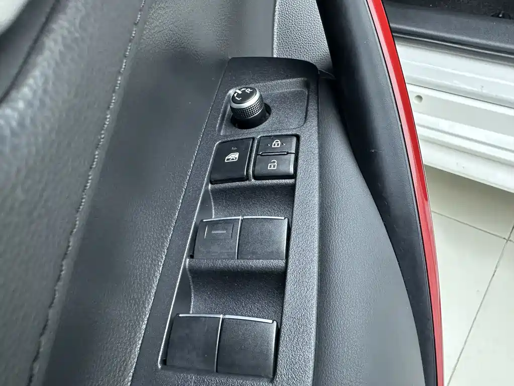 Toyota Levin 2022 — фото 17