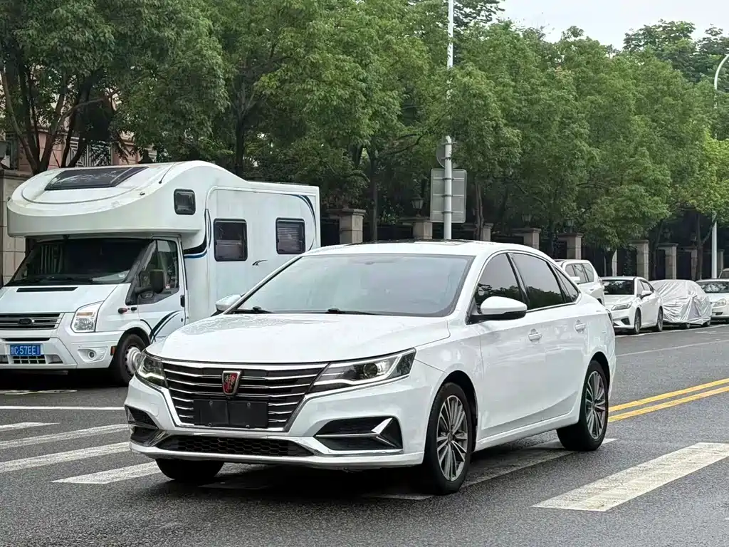 Roewe i6 Classic 2020