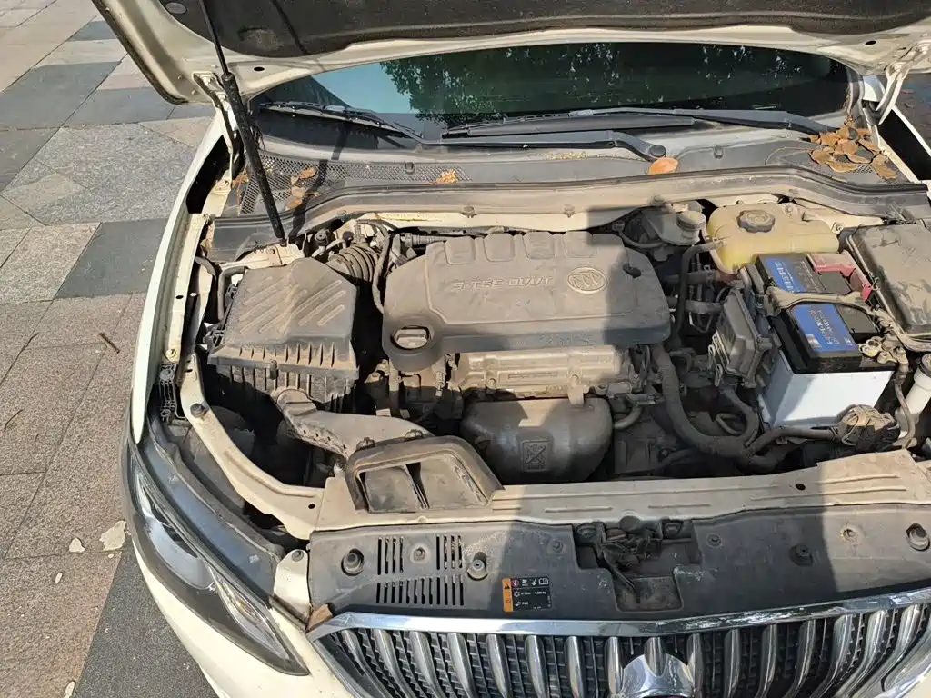 Buick Excelle 2015 — фото 21