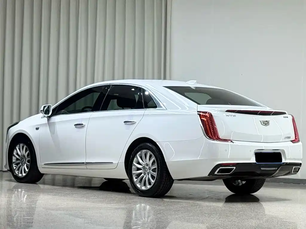 Cadillac XTS 2019 — фото 4