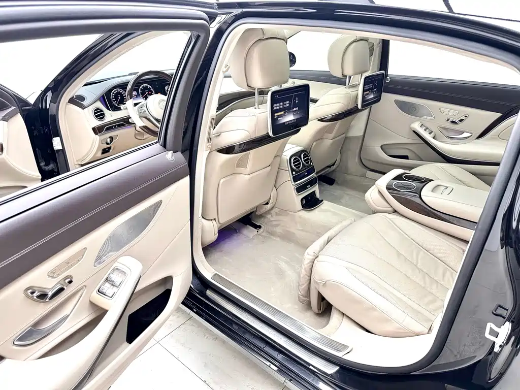 Mercedes-Benz Maybach S-Class 2015 — фото 13