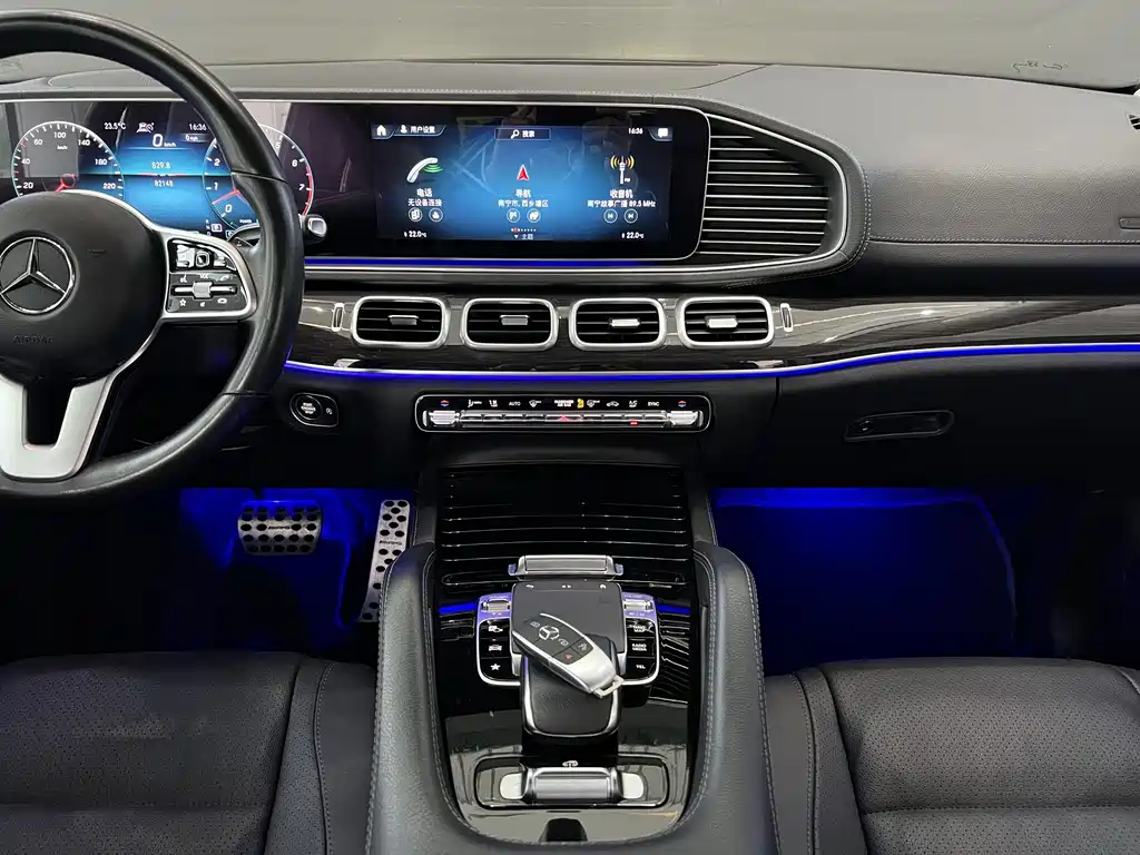 Mercedes-Benz GLS 2021 — фото 18