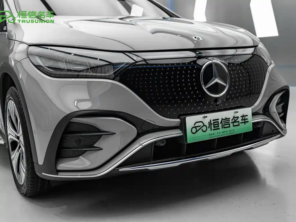 Mercedes-Benz EQE SUV 2023 — фото 10