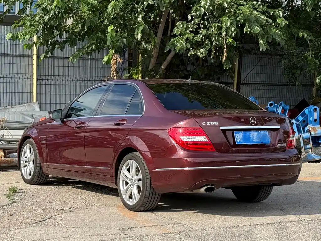 Mercedes-Benz C-Class 2012