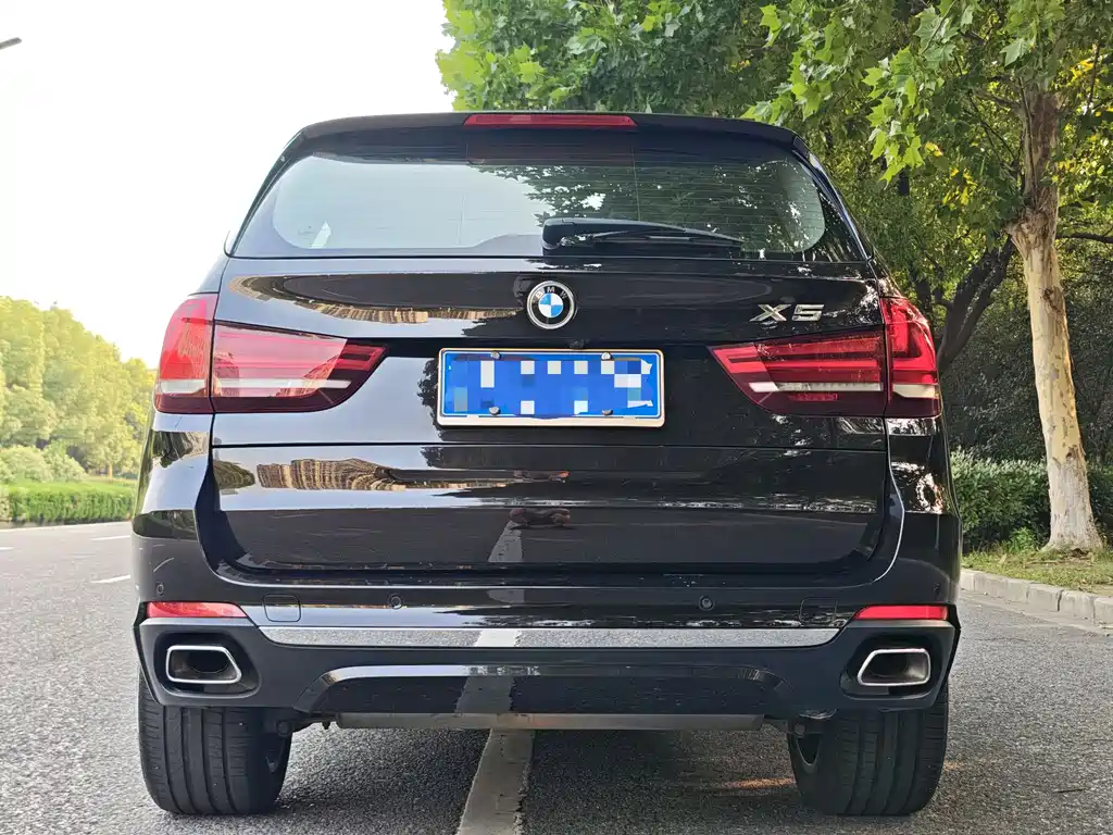 BMW X5 2017 — фото 29