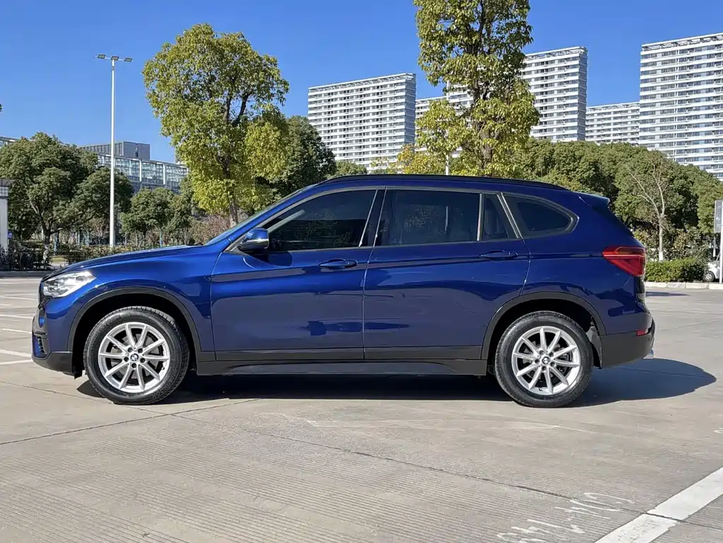 BMW X1 2019 — фото 16