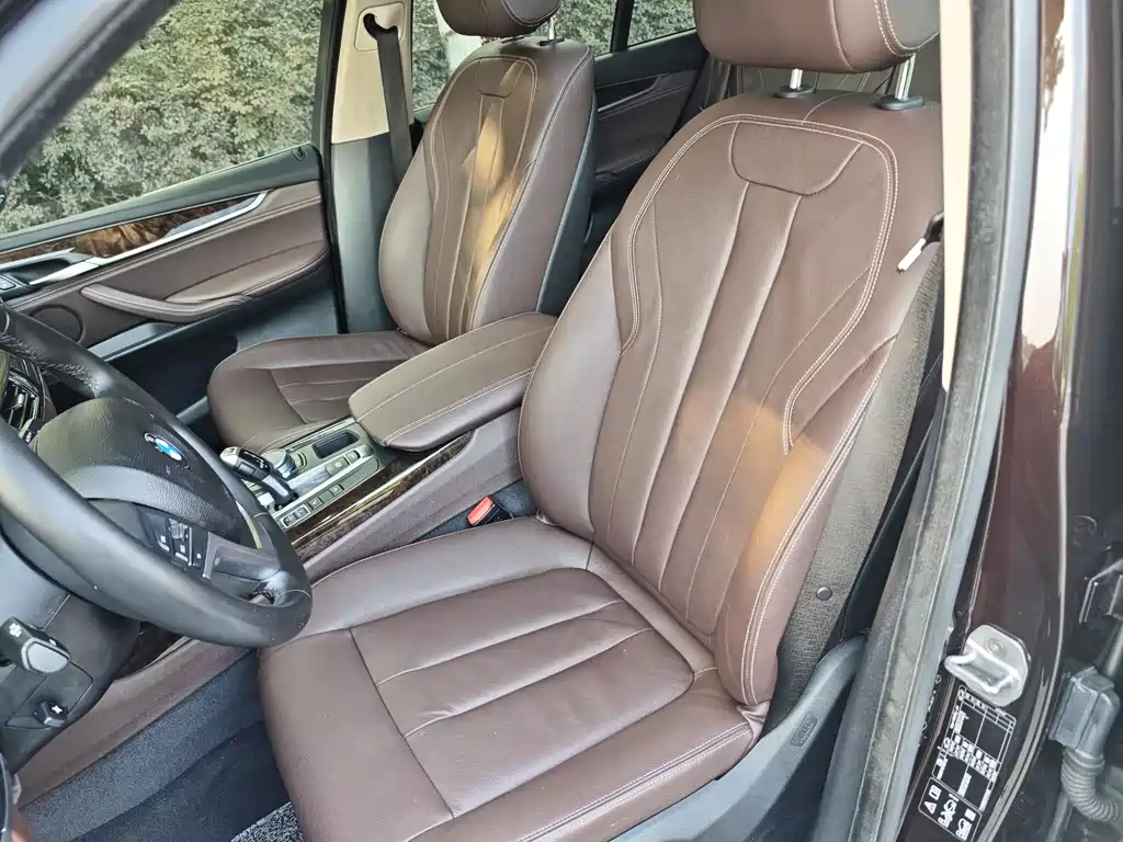 BMW X5 2017 — фото 17