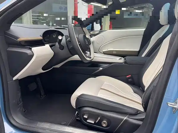 Zeekr 007GT 2025