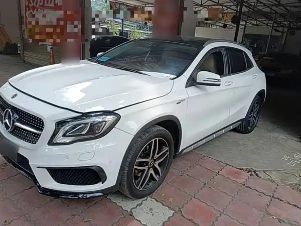 Mercedes-Benz GLA 2017