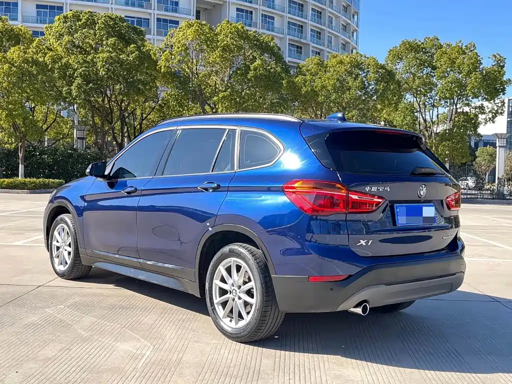 BMW X1 2019 — фото 5