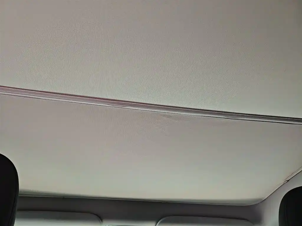 Tesla Model Y 2023 — фото 18