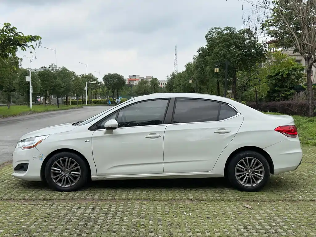 Citroen C4L 2015 — фото 6