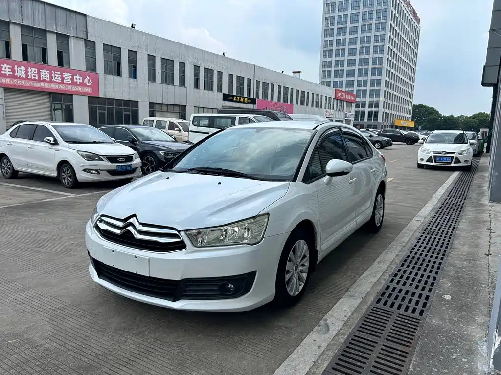 Citroën Sega 2015 — фото 1