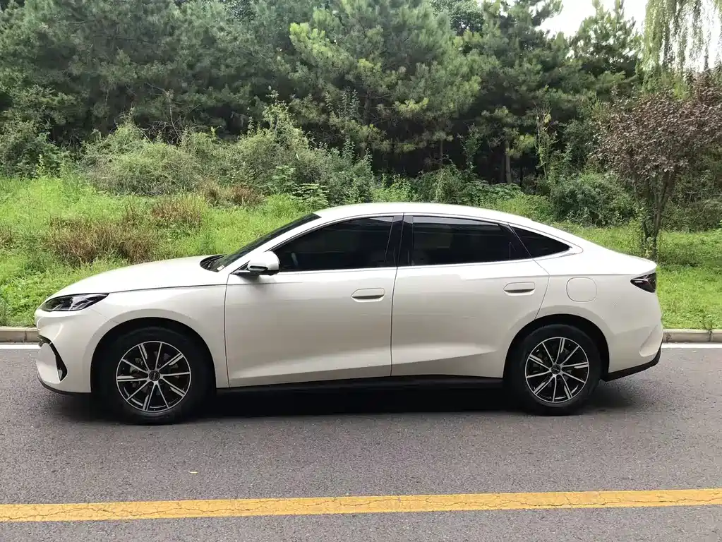 BYD Seal 06 2024