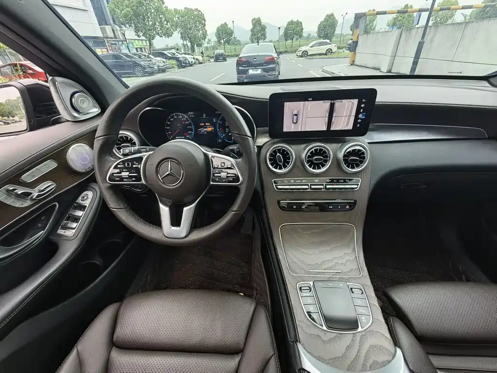 Mercedes-Benz GLC 2022 — фото 15