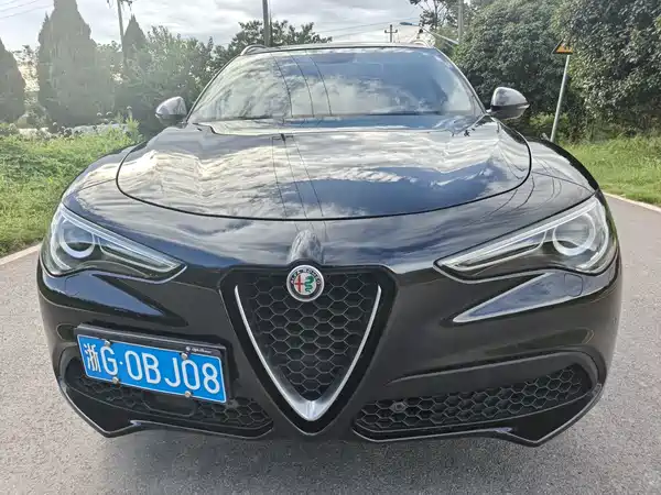 Alfa Romeo Stelvio 2018