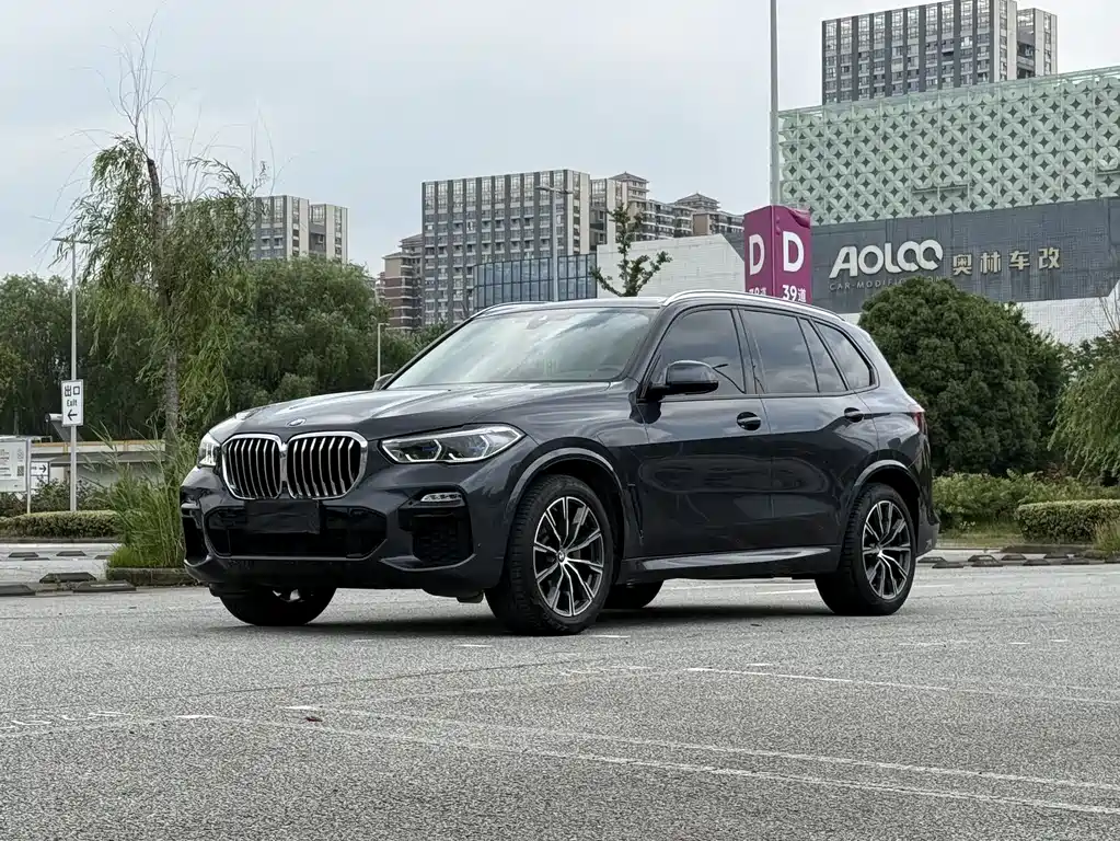 BMW X5 2021 — фото 2