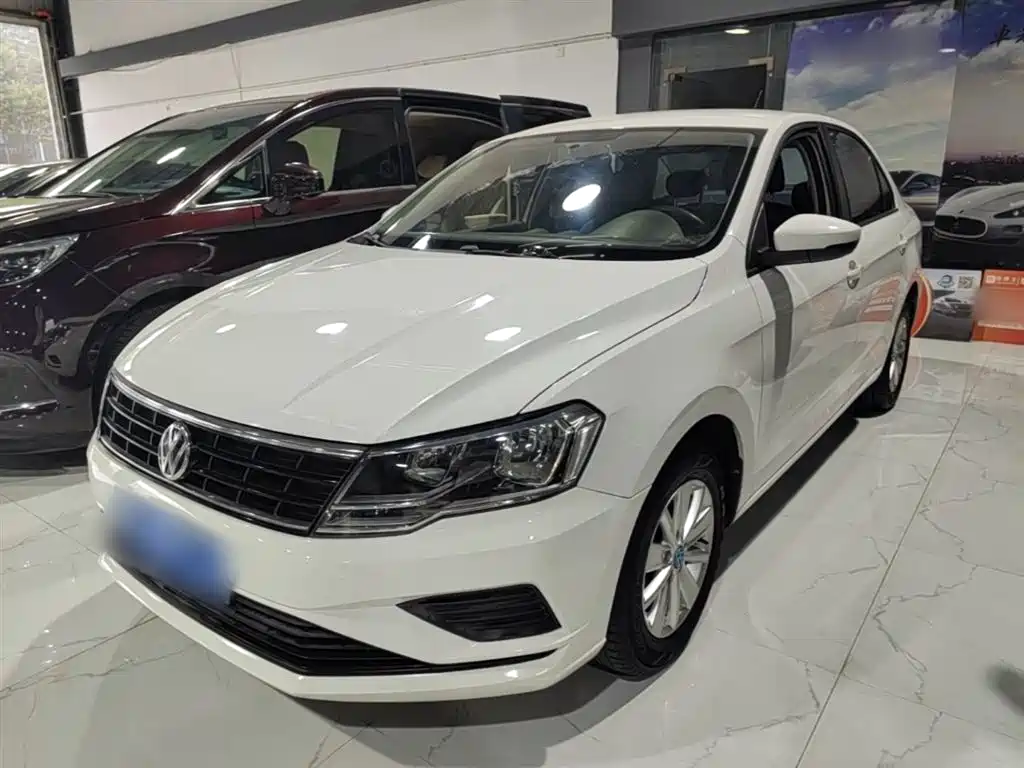 Volkswagen Jetta 2017 — фото 2