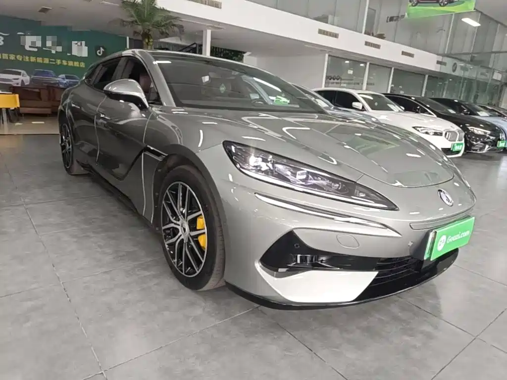 Denza Z9GT 2025