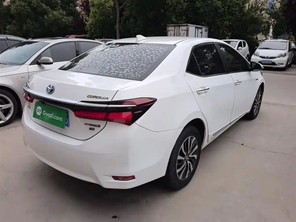 Toyota Corolla 2019 — фото 7