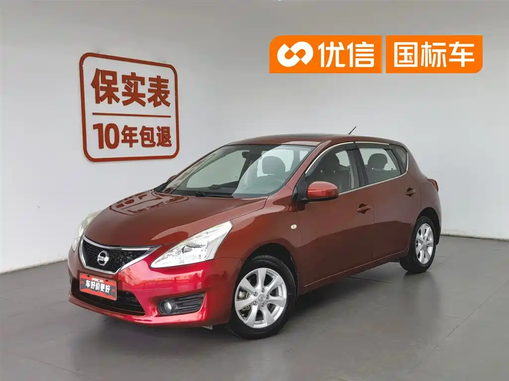Nissan Tiida 2014