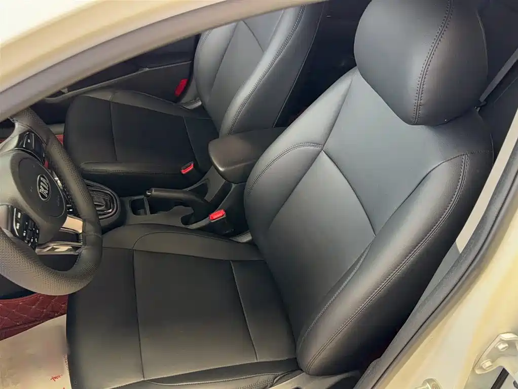 Kia Forte 2020 — фото 14
