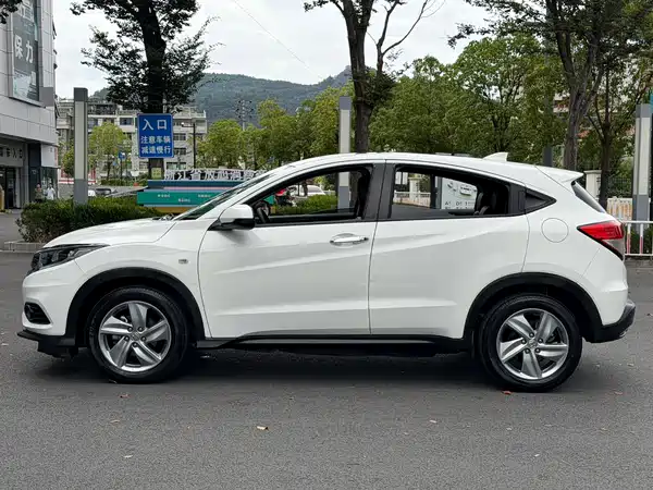 Honda Vezel 2021