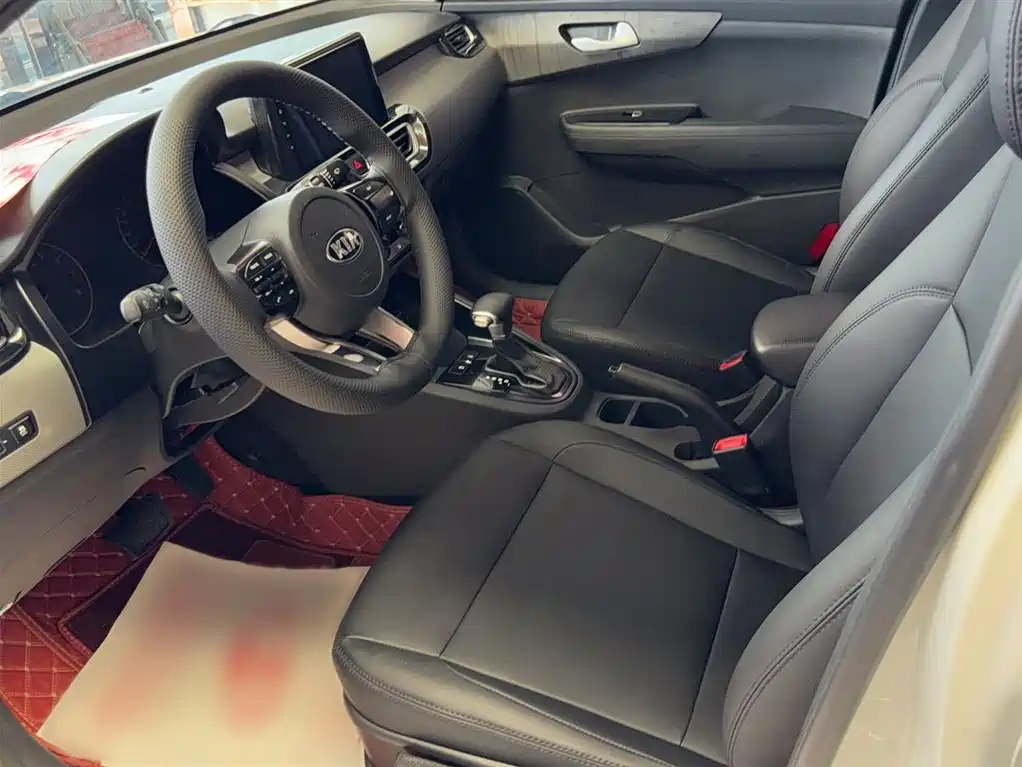 Kia Forte 2020 — фото 9