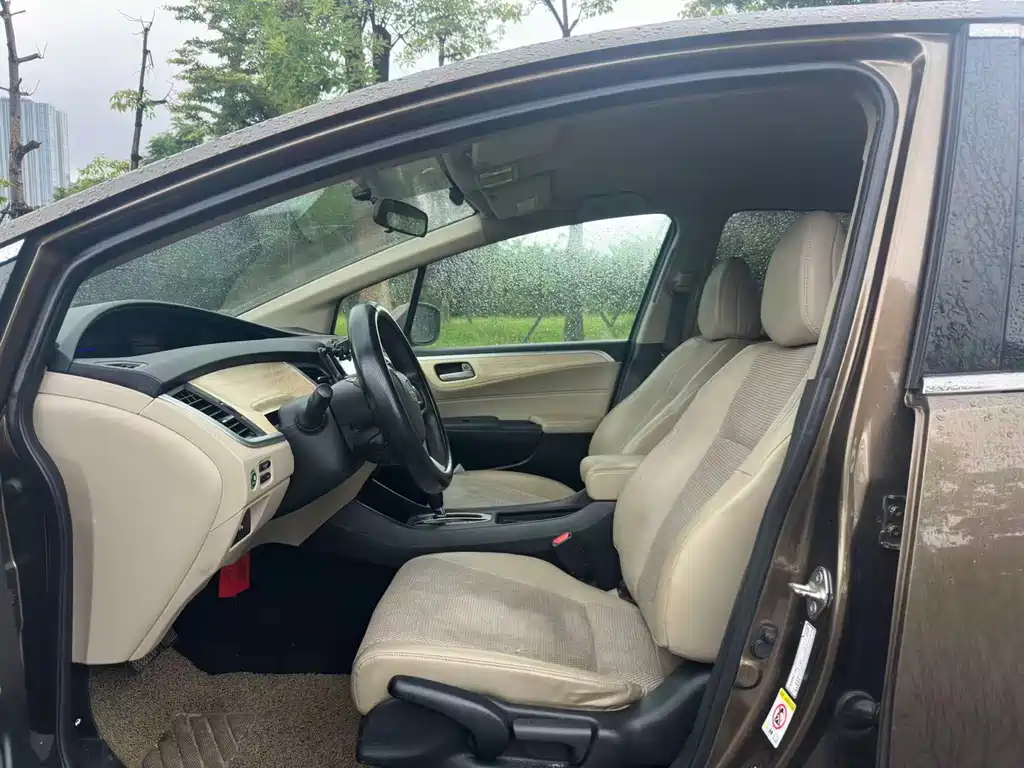 Honda Jade 2015 — фото 4