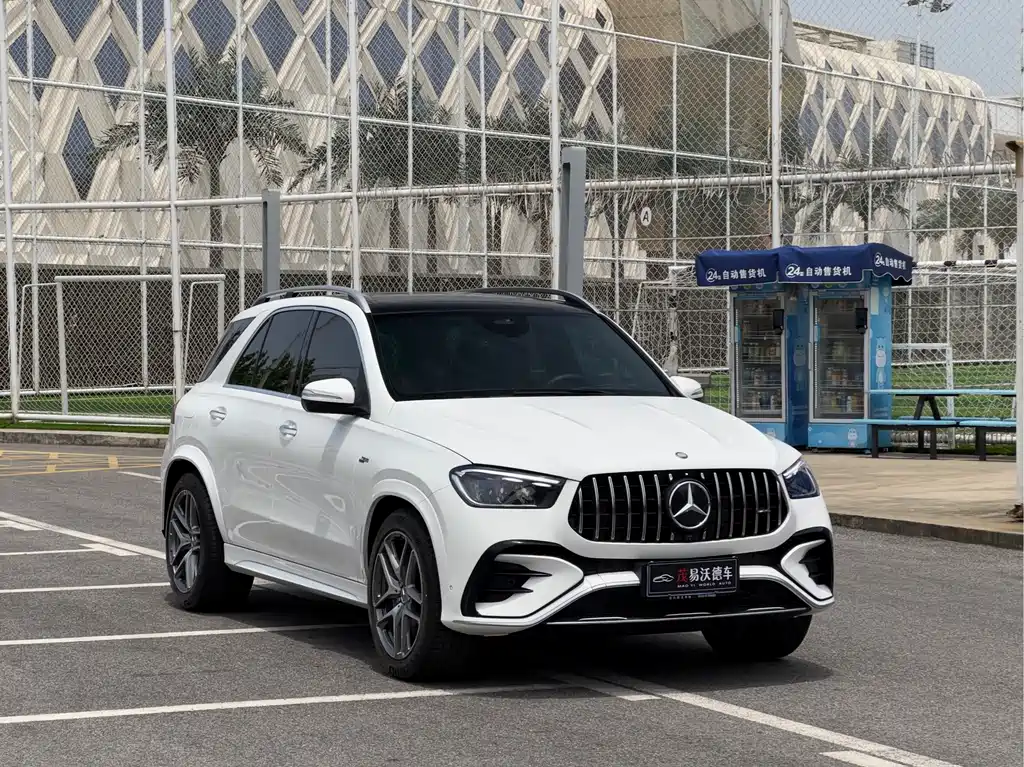 Mercedes-Benz GLE AMG 2026 — фото 3