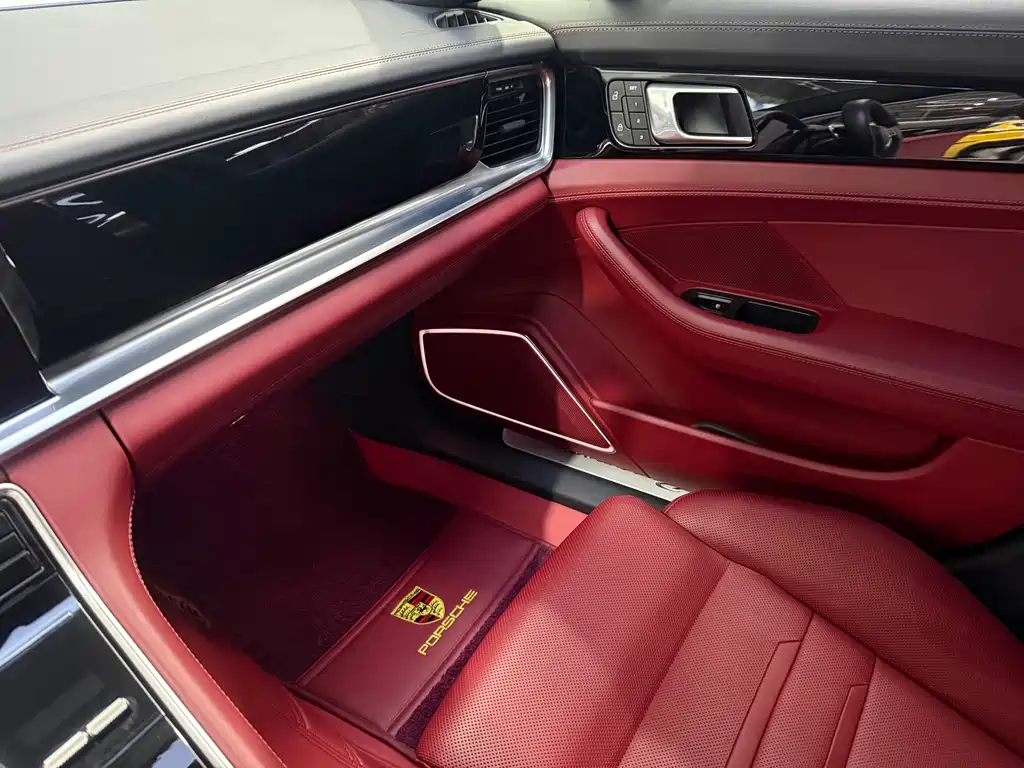 Porsche Panamera 2023 — фото 10