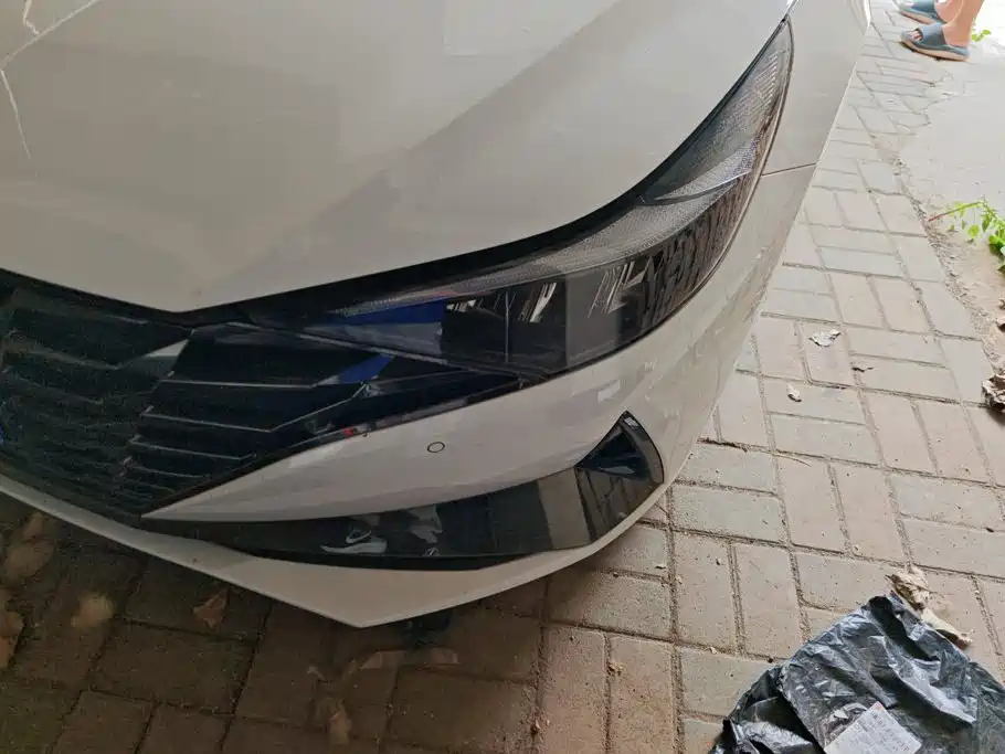 Hyundai Elantra 2021