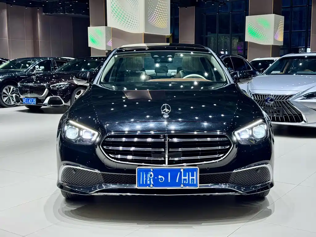 Mercedes-Benz E-Class 2021
