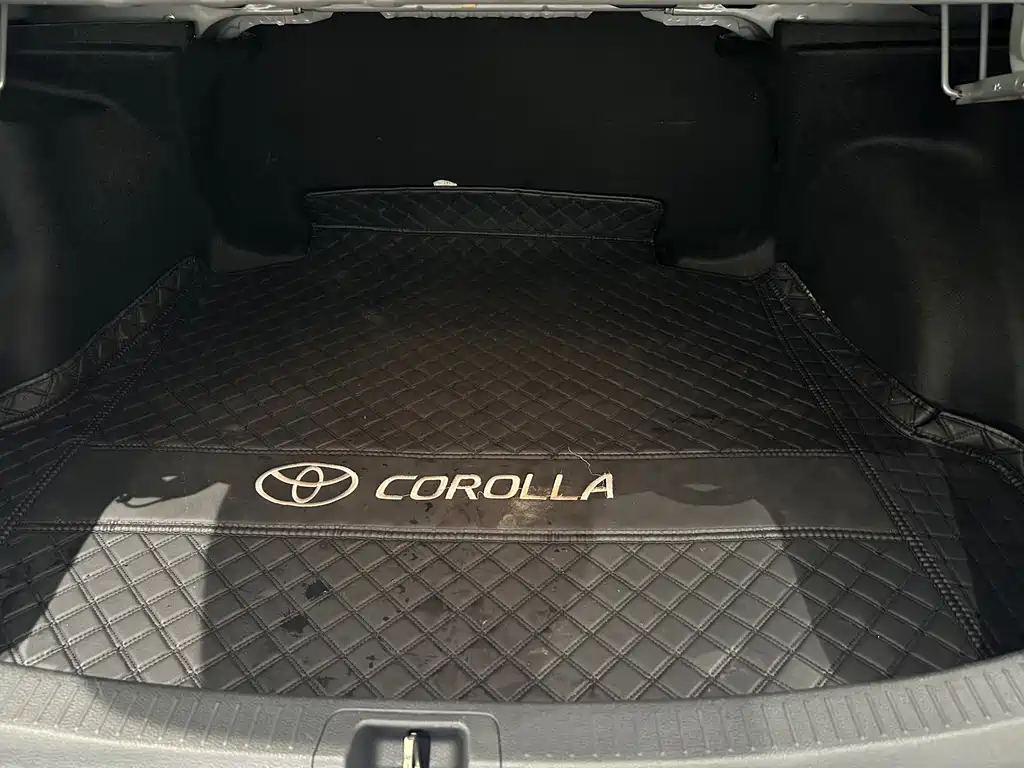 Toyota Corolla 2021 — фото 21
