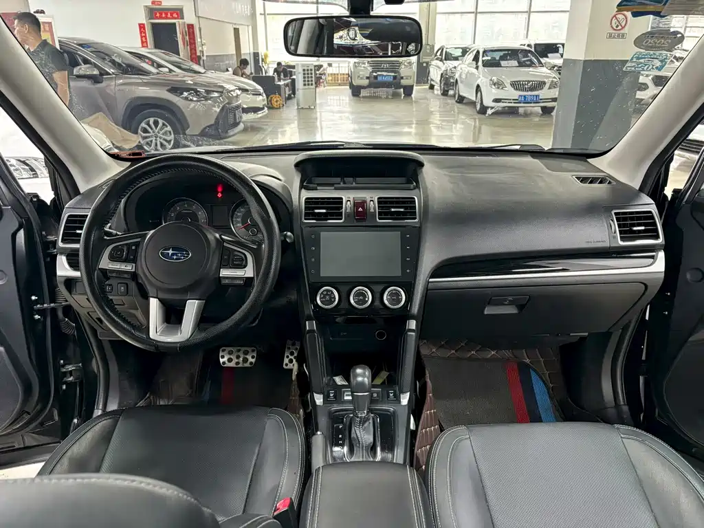 Subaru Forester 2016
