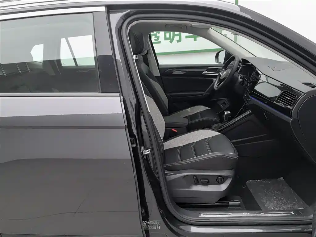 Volkswagen GTE PHEV 2020 — фото 23