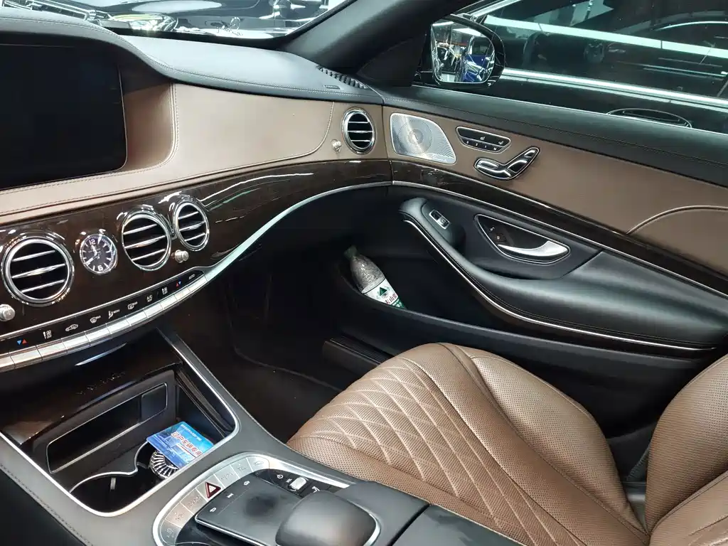 Mercedes-Benz Maybach S-Class 2019 — фото 10