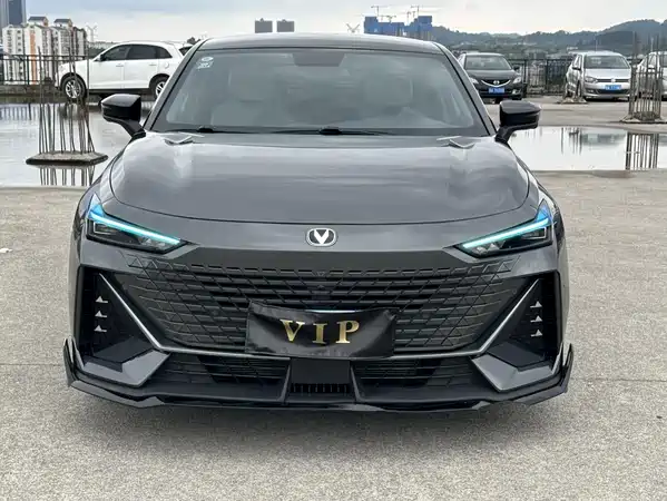 Changan UNI-V 2022