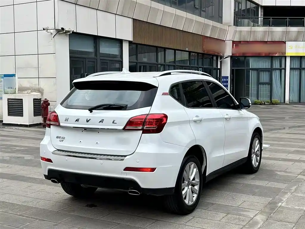 Haval H2 2015 — фото 7