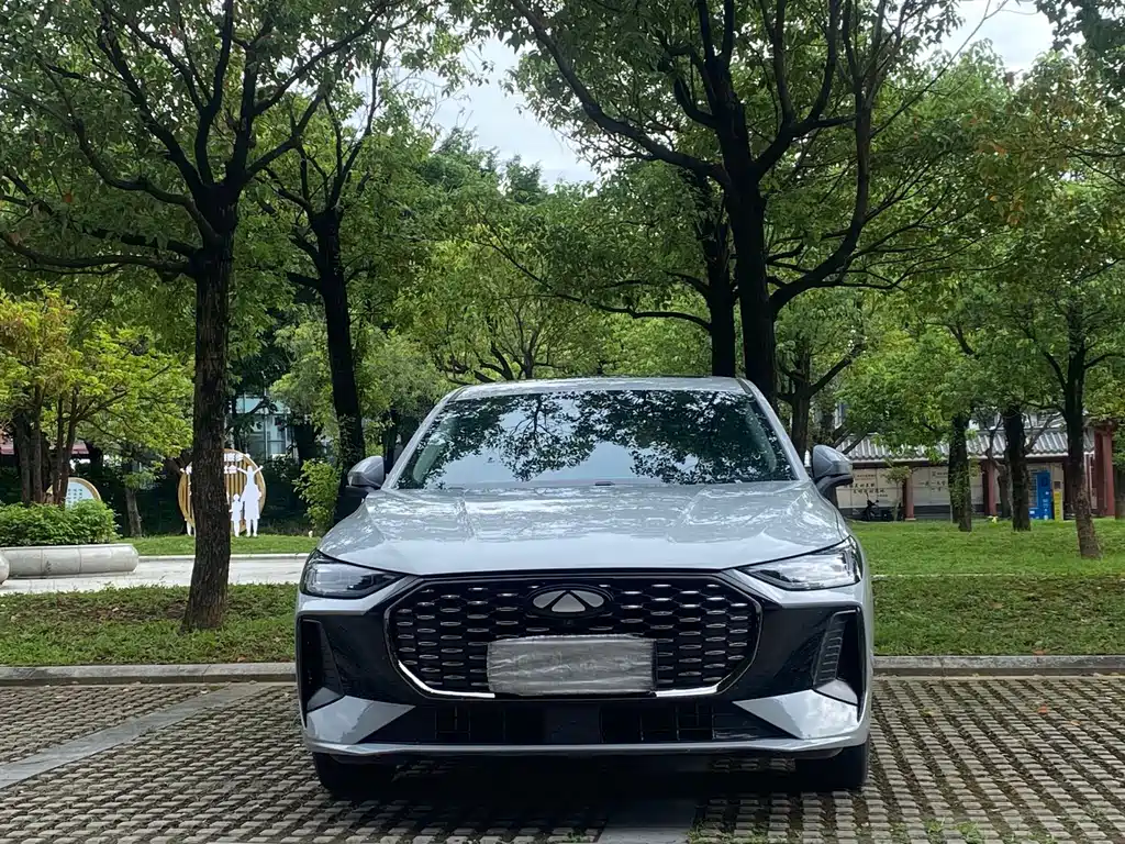 Chery Fengyun A8L 2025 — фото 2