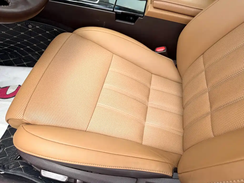 Lexus ES 2017 — фото 14
