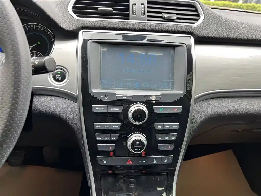 Haval H2 2015 — фото 13