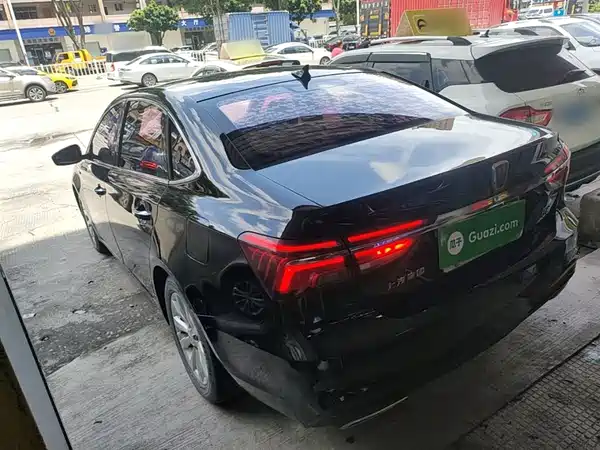Roewe i6 Classic 2018