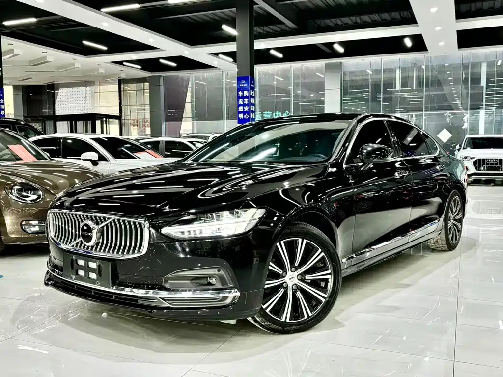 Volvo S90 2021 — фото 1