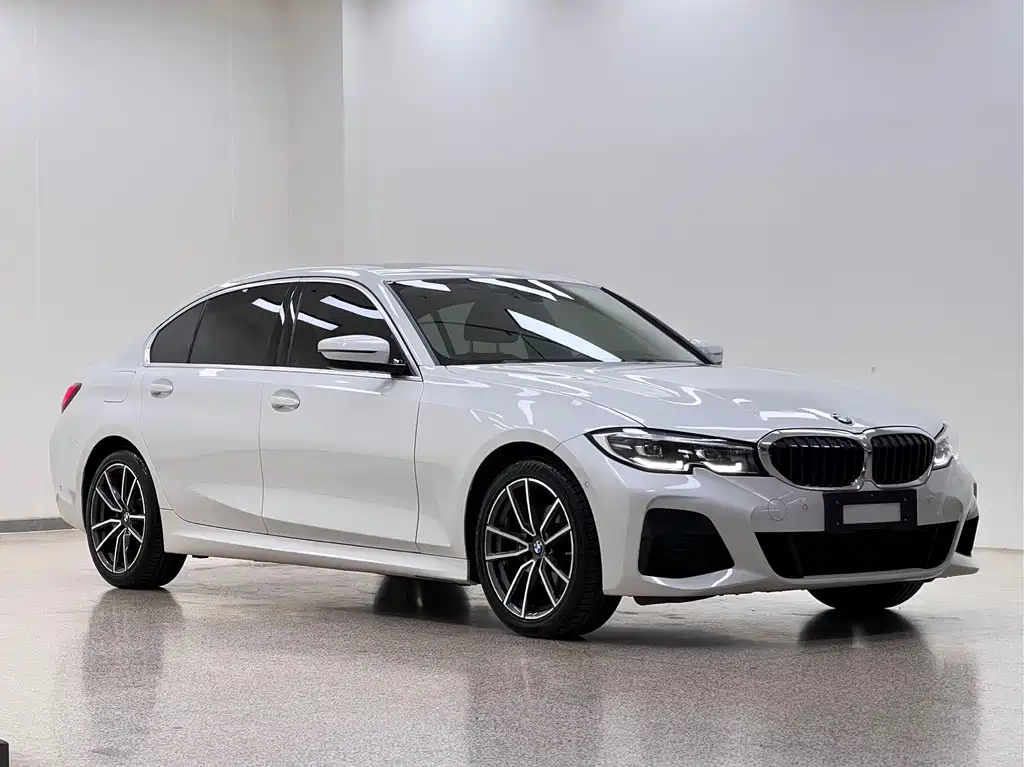 BMW 3 Series 2022