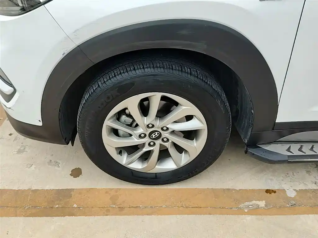 Hyundai Tucson 2018 — фото 23