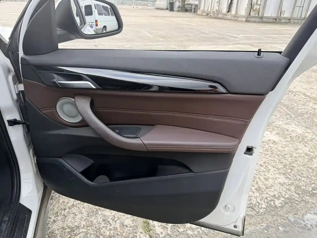 BMW X1 2023