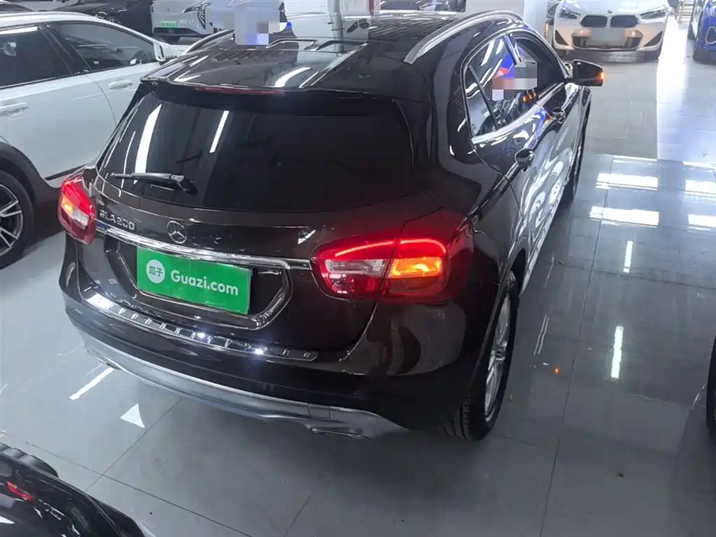 Mercedes-Benz GLA 2017 — фото 7