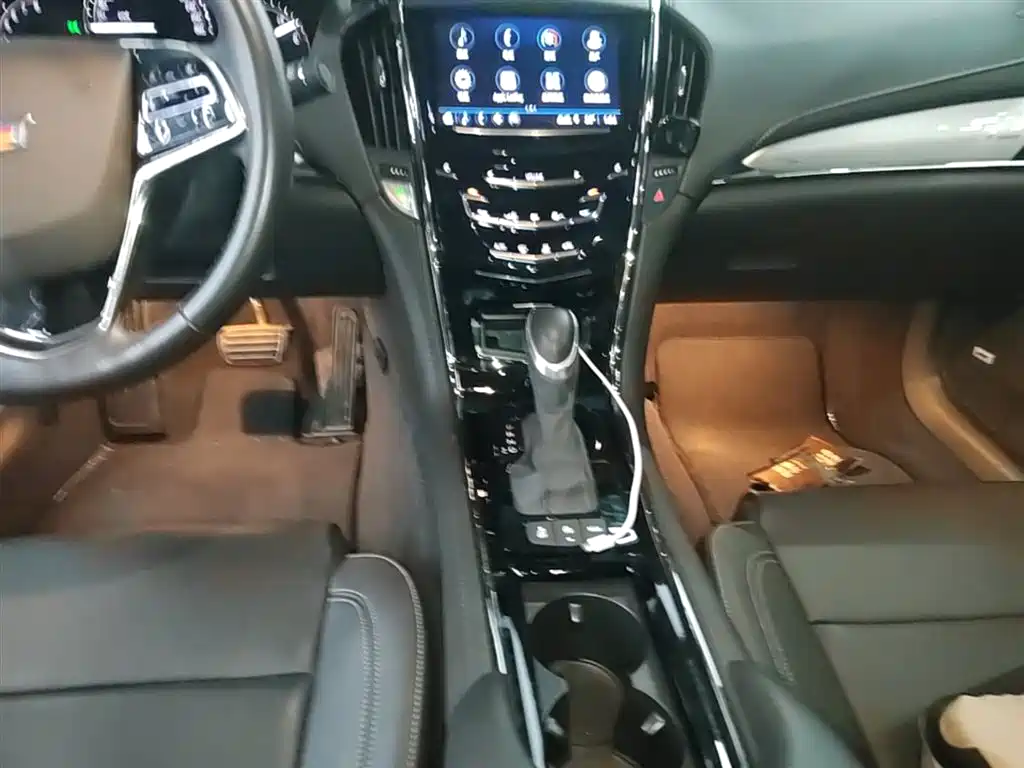 Cadillac ATS-L 2019 — фото 14