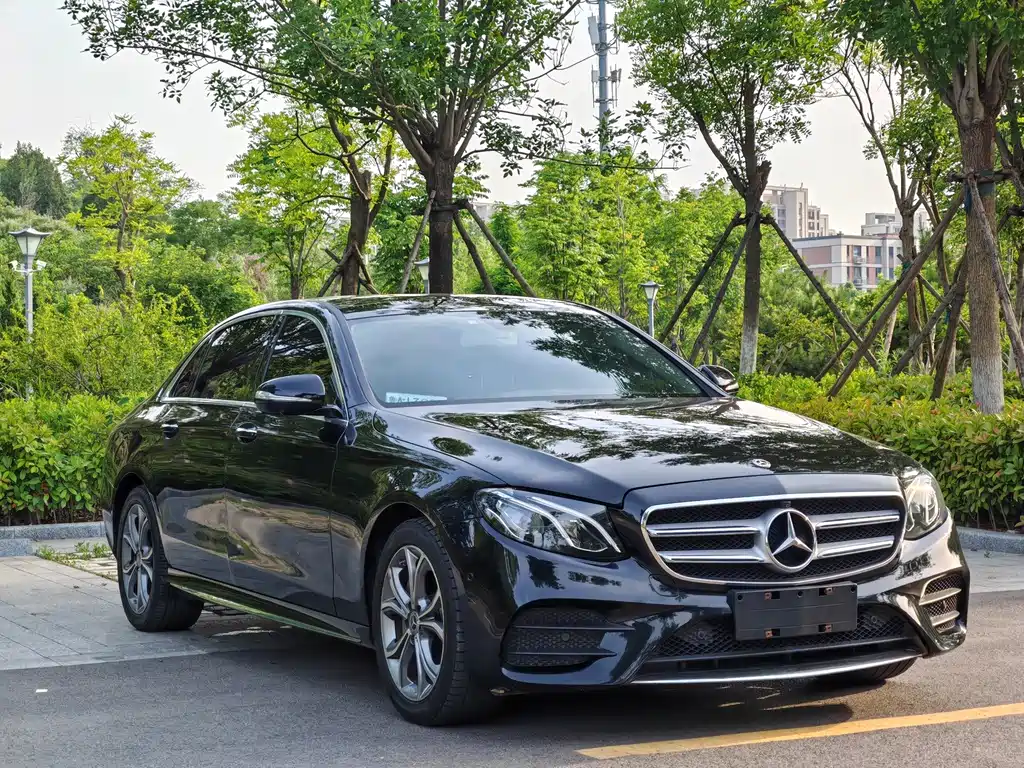Mercedes-Benz E-Class 2020 — фото 2